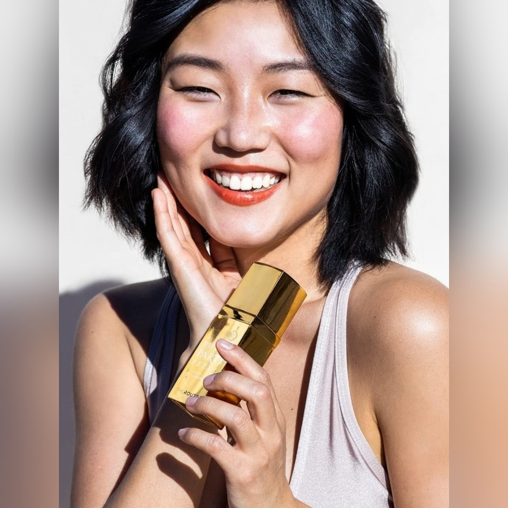 The Route The Party Peel Golden Illuminating Peel Award Winning Beauty  Product - Picture 7 of 7
